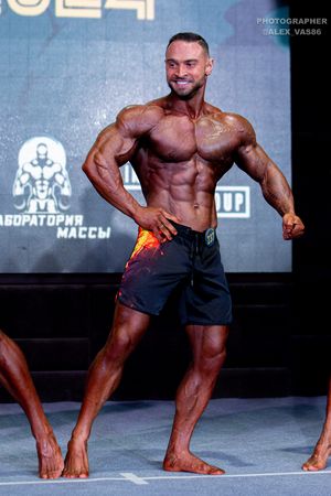 MEN'S PHYSIQUE +179